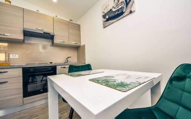 House Jolumar Biograd na Moru