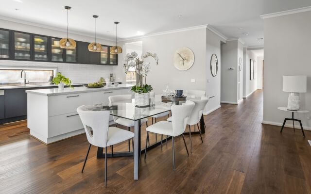 Werribee Luxe Home Family 6Bed Netflix