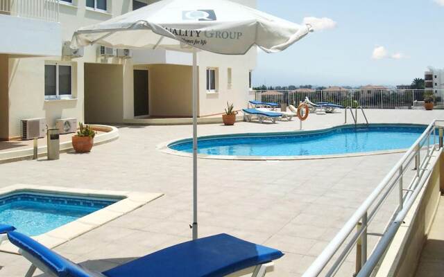 Apartment With 2 Bedrooms in Larnaca, With Wonderful sea View, Pool Ac