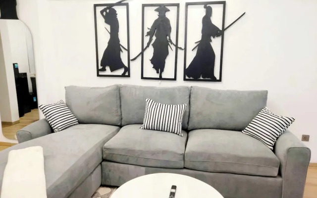 Luxurious Nairobi Condo With Rooftop Pool & Gym
