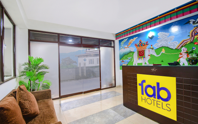 Fabhotel Snoopy