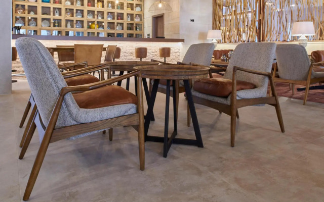 Ansares Hotel