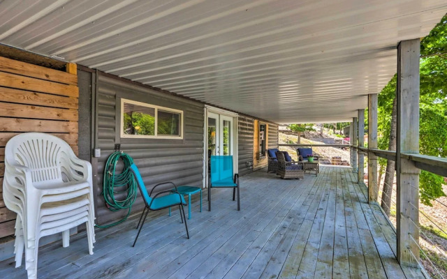 Waterfront Home w/ 3 Decks on Lake of the Ozarks!