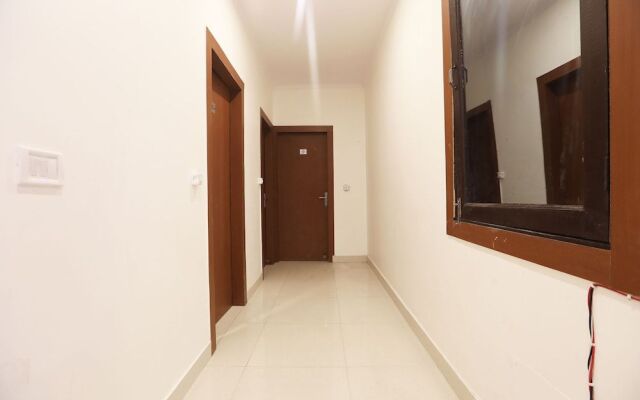 OYO 43923 Surbhi Residency