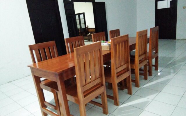 Ndalem Diajeng Homestay