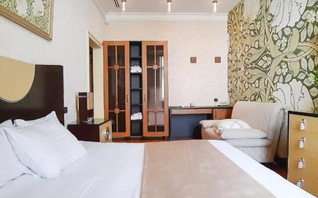 Shato Luxe Hotel