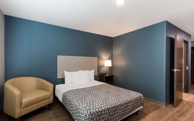 Woodspring Suites Chandler Airport
