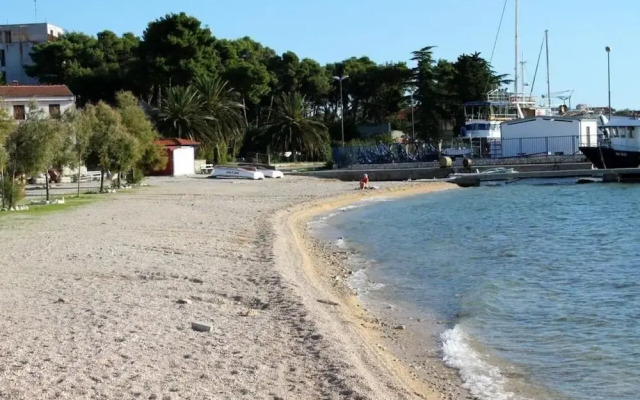 Mare - Close to the sea - A1