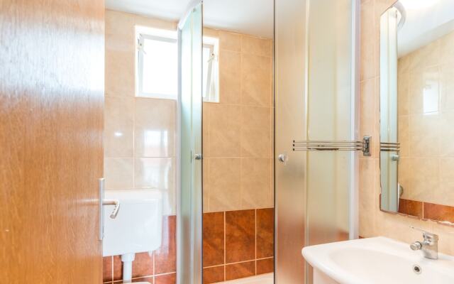Apartments Mahnet