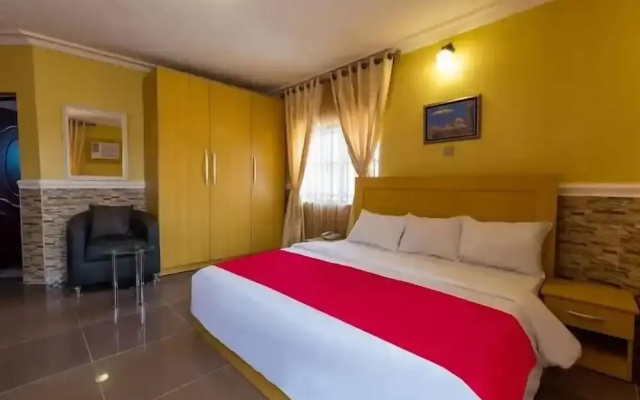 Lorenzo's Place