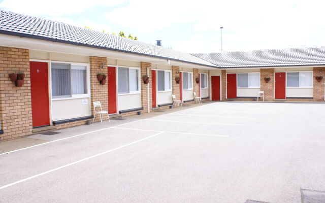 Country Lodge Motor Inn