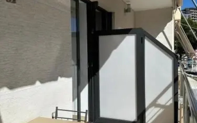 George Sea View Apartment