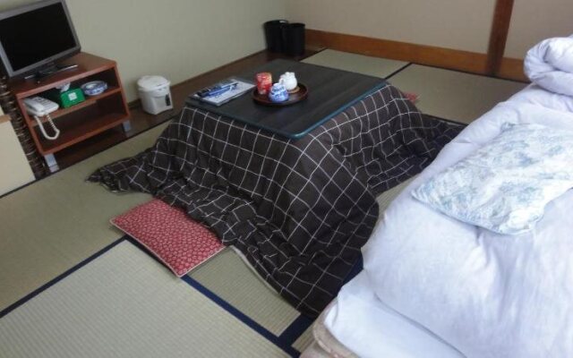 Omiya Ryokan