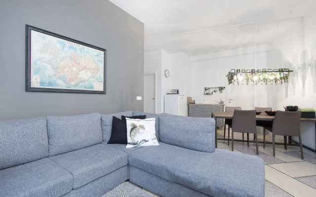 Thomsen Apartments