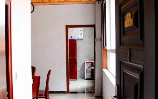 Longqingxia Hongcheng Meixu Homestay