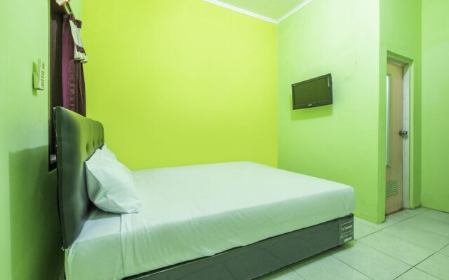 Spot On 1708 Homestay Anyelir Syariah