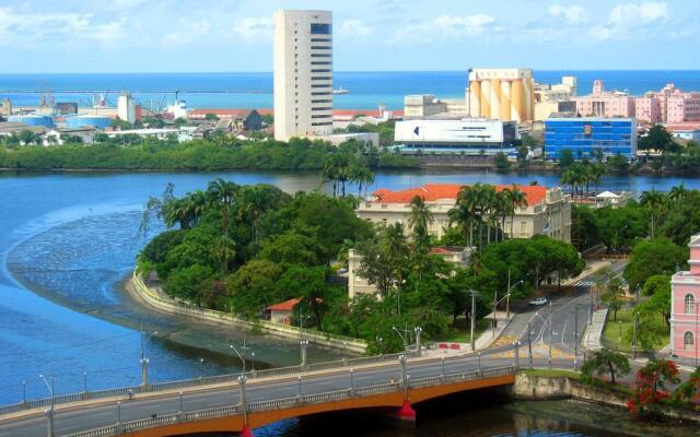 Ample & Charming Apt. in Recife