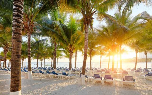 Occidental Costa Cancún All Inclusive