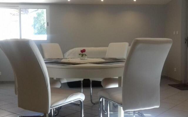 Gîte Vineuil, 4 pièces, 6 personnes - FR-1-491-99