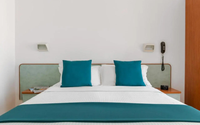 Hotel Tres Jolie