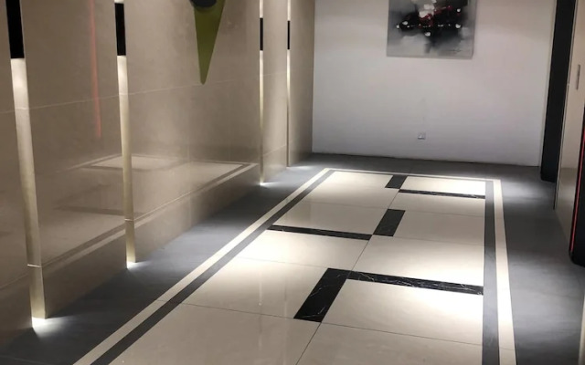 Elegant Cube Soho One South