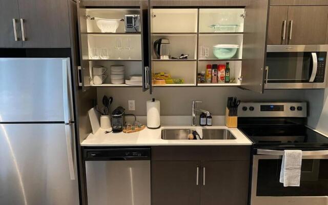 Modern and cozy Courtyard View