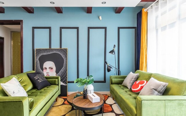Locals Boutique Apartment Qianshan No.7
