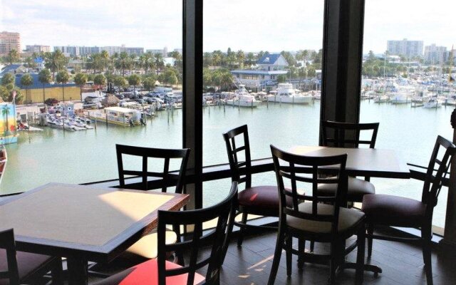 Pier House 60 Clearwater Beach Marina Hotel
