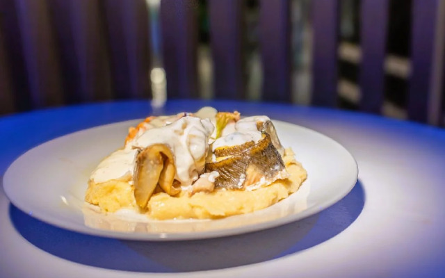 . RIVIERA 990 - Camere de Inchiriat