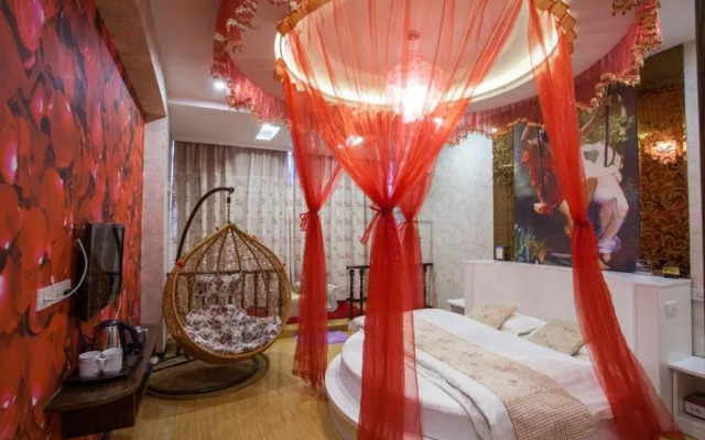 Wuzhen Times Town Theme Inn