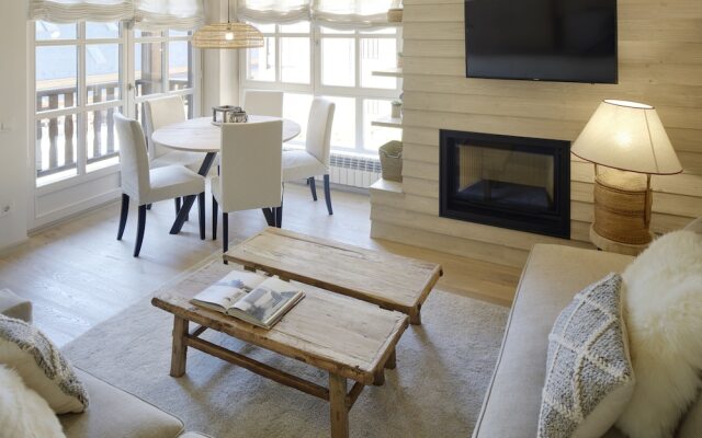 Val de Ruda Luxe 51 by FeelFree Rentals