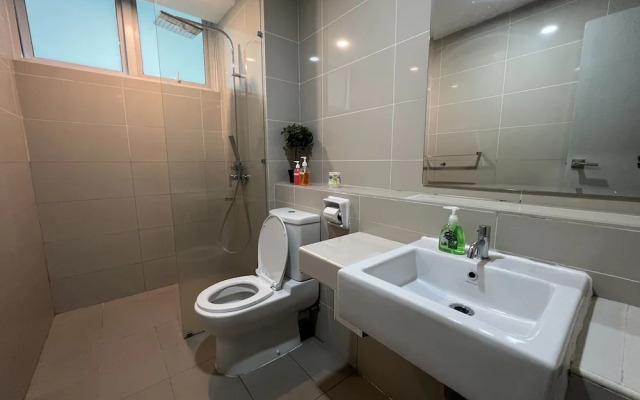 LTS Homestay at Sutera Avenue