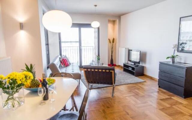 Modern Apartment in City Center