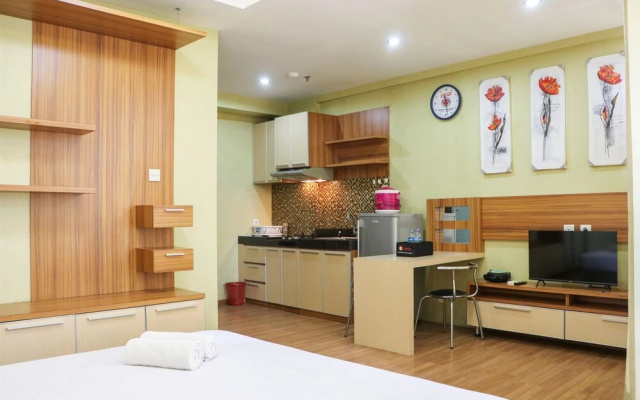 Spacious Studio The Edge Bandung Apartment