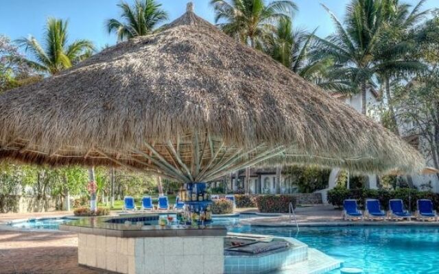 Villas Vamar Marina & Beach Resort