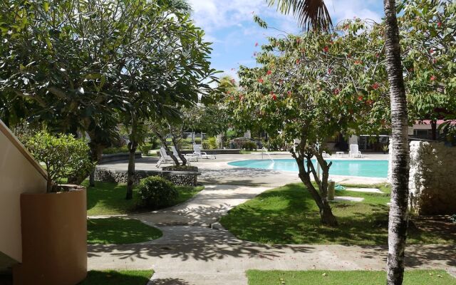 Chalan Kanoa Beach Hotel
