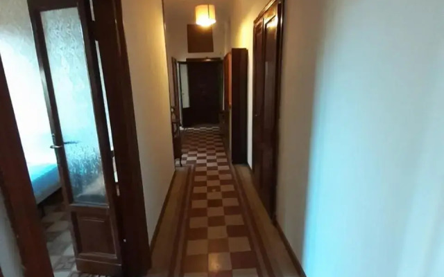 Meneghina House
