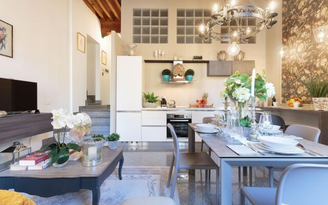 Casa Arias in Lucca With 2 Bedrooms and 1 Bathrooms