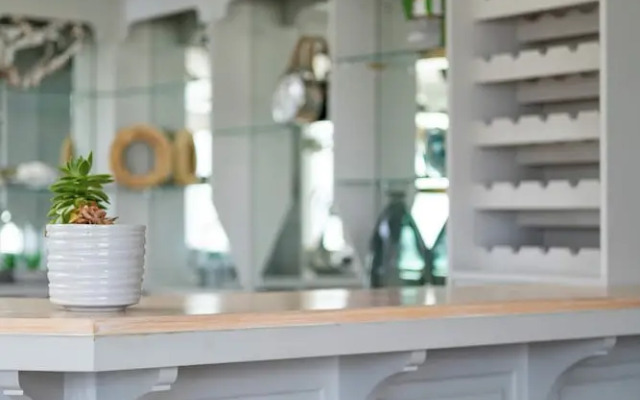 Beachfront Villa Sea Breeze ,hout Bay