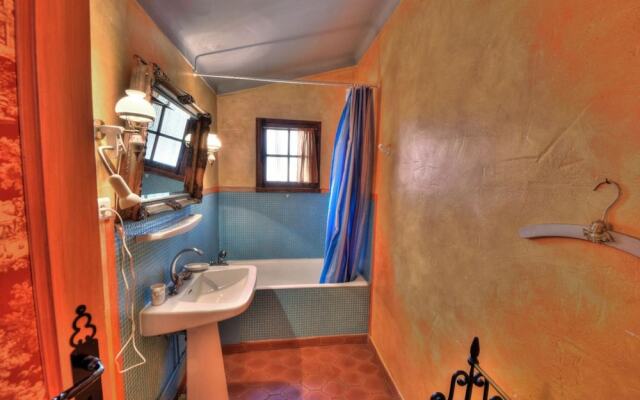 Superb Character House Near the Lovely Village of Tourtour