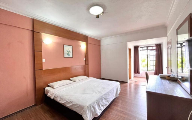 The Cool Point Hotel