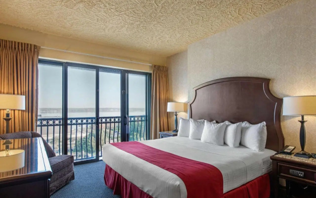 Shoreline Inn & Conference Center, Ascend Collection