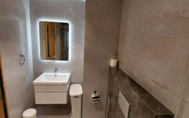 Luxury Studio - Damac Tower Amman
