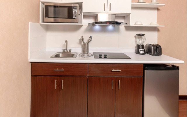 Clarion Suites Guatemala City