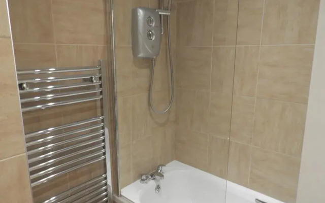 Acacia Road Apartment