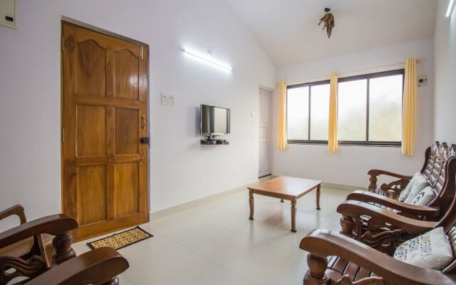 OYO 12703 Home Modern 2BHK Porvorim