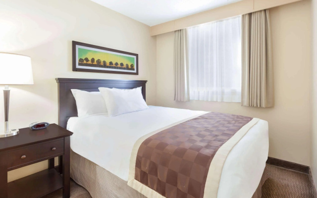 Baymont Inn & Suites Red Deer - Hotel in رد دير - Photo 4