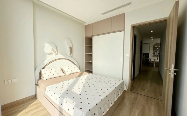 Sakura Homestay - Landmark Ecopark