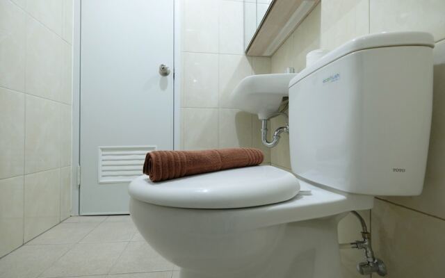 3BR near Sumarecon Mall Bekasi at The Springlake Apartment