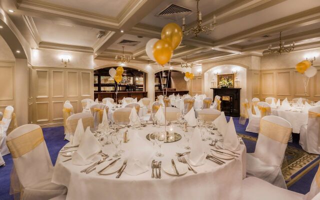 Newgrange Hotel